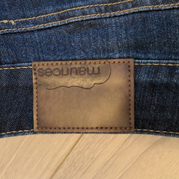 Maurices straight leg jeans, size 9/10 - Picture 2 of 4